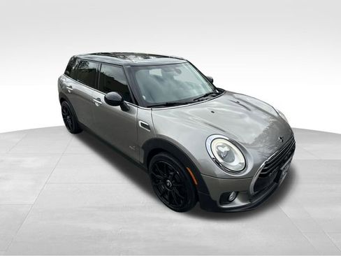 Used 2017 MINI Cooper Clubman ALL4 image 7