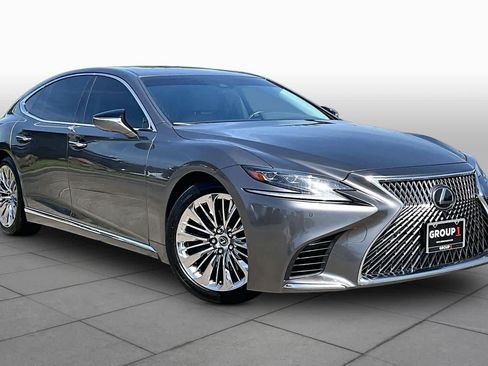 Used 2020 Lexus LS 500 w/ Interior Upgrade Package RWD image 3