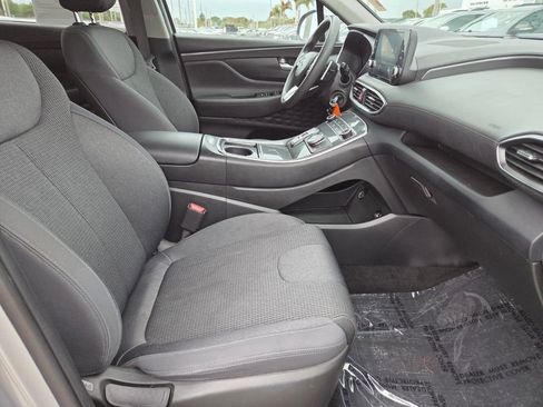 Used 2022 Hyundai Santa Fe SE image 10