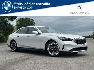 New 2026 BMW 530i xDrive w/ Premium Package AWD/4WD video 1
