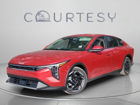 New 2025 Kia K4 EX FWD image 1