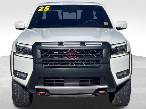 Used 2025 Nissan Frontier PRO-4X w/ Pro Premium Package image 9