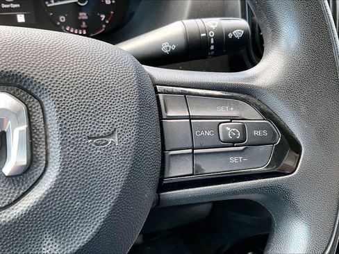 Used 2023 RAM ProMaster 2500 w/ Convenience Group image 11