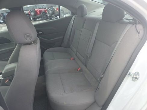 Used 2013 Chevrolet Malibu LS image 15