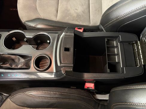 Used 2017 Ford Explorer XLT w/ Equipment Group 202A image 59