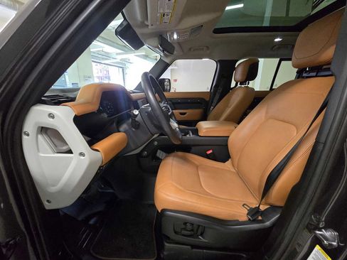 Used 2024 Land Rover Defender 110 S AWD/4WD image 20