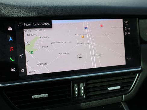 Used 2022 Porsche Cayenne image 18