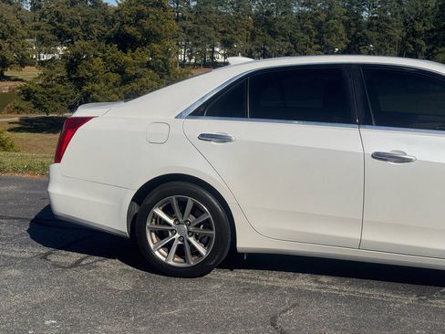 Used 2017 Cadillac CTS Luxury image 17