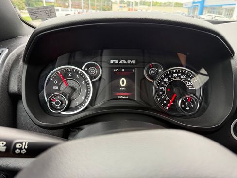 Used 2023 RAM 1500 Big Horn AWD/4WD image 21