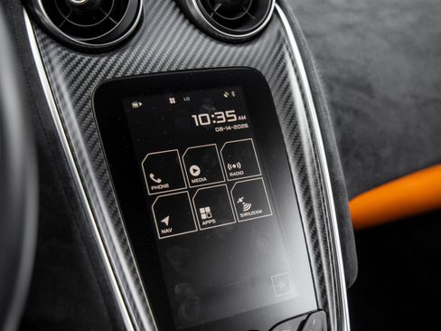 Used 2016 McLaren 570S Coupe RWD image 36