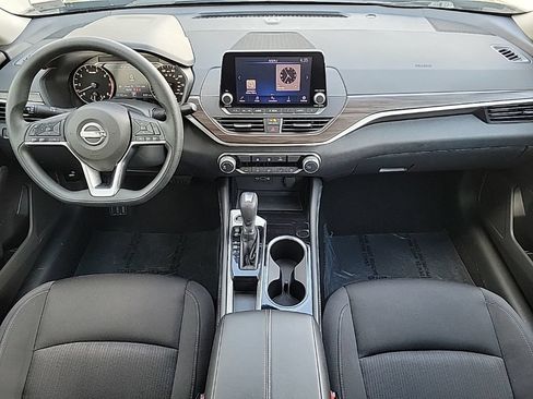 Used 2023 Nissan Altima 2.5 SV FWD image 20