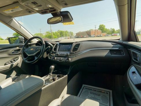 Used 2016 Chevrolet Impala LTZ w/ Enhanced Convenience Package FWD image 15
