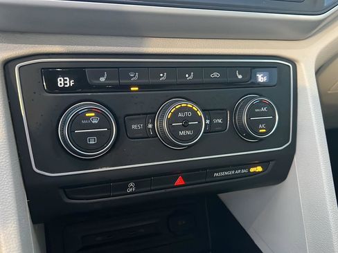 Used 2021 Volkswagen Atlas SE FWD image 27