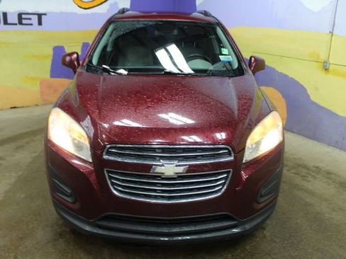 Used 2016 Chevrolet Trax LT FWD image 3