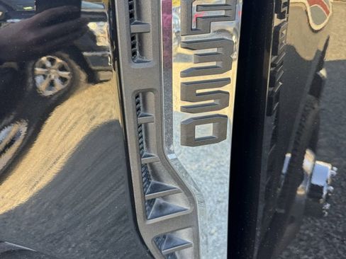 Used 2023 Ford F350 XLT w/ Snow Plow Prep Package image 28