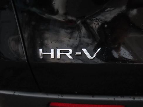 Certified 2024 Honda HR-V LX image 7