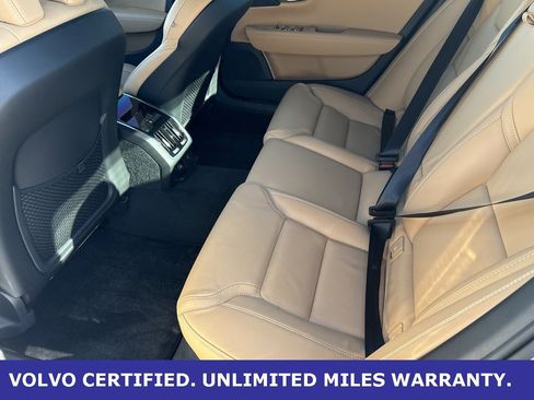 Certified 2022 Volvo S90 B6 Inscription w/ Advanced Package image 31