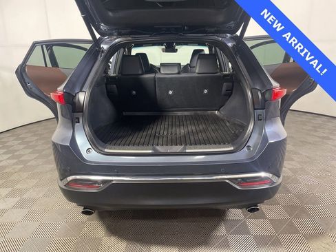Used 2023 Toyota Venza XLE AWD/4WD image 20