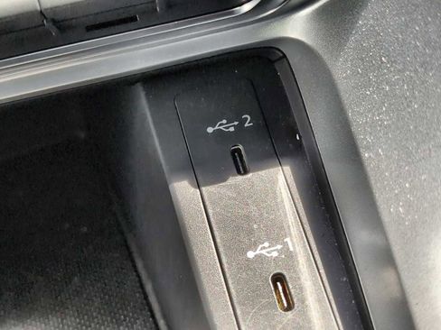 Used 2025 Audi Q3 2.0T Premium AWD/4WD image 29