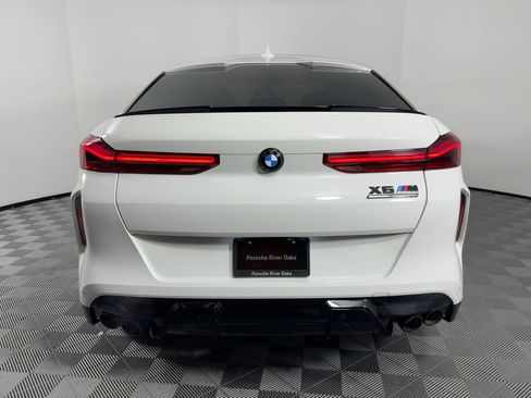 Used 2021 BMW X6 M w/ Competition Package image 10