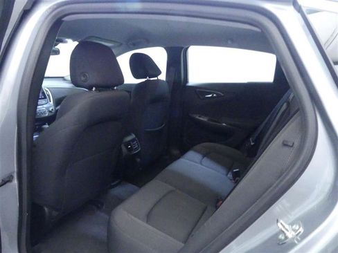 Used 2023 Chevrolet Malibu LT FWD image 21