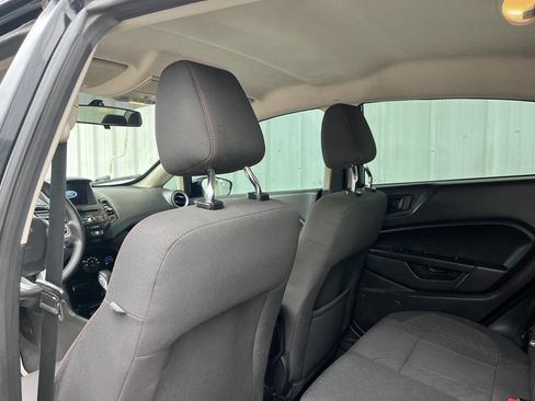 Used 2018 Ford Fiesta SE w/ Equipment Group 201A image 12