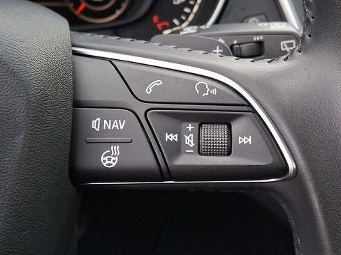 Used 2018 Audi Q5 2.0T Premium Plus w/ Premium Plus Package image 18