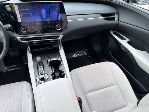 Used 2023 Lexus RX 350 Premium Plus w/ Cold Area Package FWD image 29