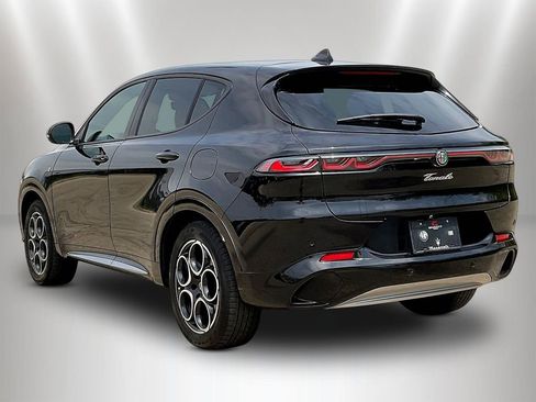 Used 2024 Alfa Romeo Tonale Ti AWD/4WD image 4
