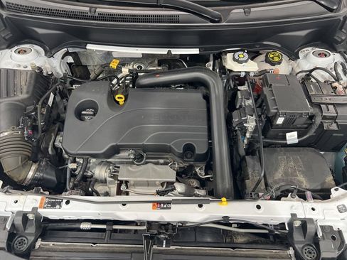 Used 2023 Chevrolet Equinox LS w/ LS Convenience Package FWD image 27