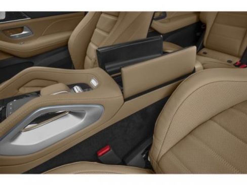 New 2025 Mercedes-Benz GLS 580 4MATIC image 17