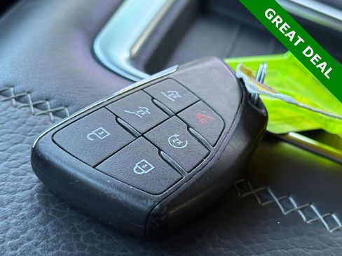 Used 2022 GMC Yukon XL Denali w/ Denali Ultimate Package image 46