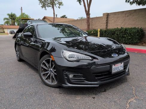Used 2020 Subaru BRZ Limited RWD image 2
