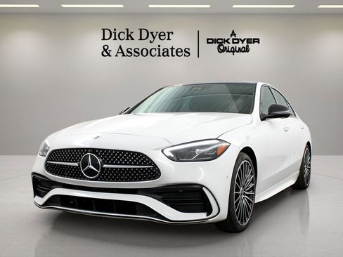 Used 2023 Mercedes-Benz C 300 Sedan image 6