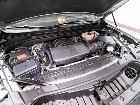 Used 2024 GMC Yukon Denali w/ Denali Reserve Package image 37