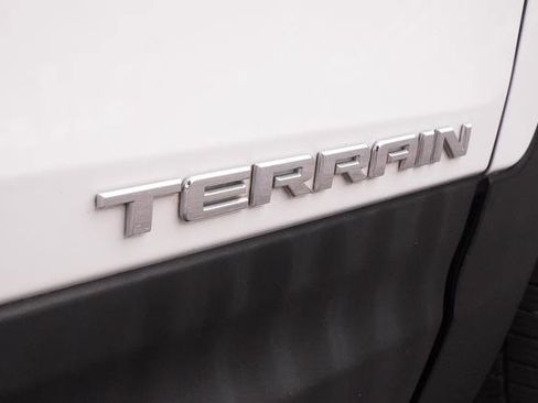 Used 2020 GMC Terrain SLE AWD/4WD image 40