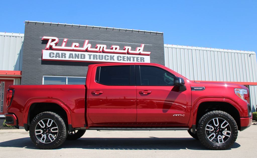 Used 2021 GMC Sierra 1500 AT4 w/ Off-Road Performance Package AWD/4WD image 3