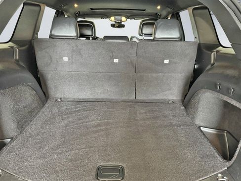 Used 2019 Jeep Grand Cherokee Limited AWD/4WD image 24