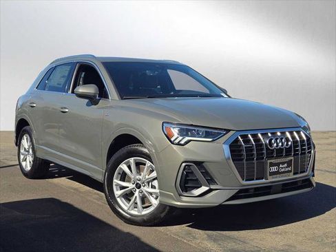 New 2025 Audi Q3 2.0T Premium image 1