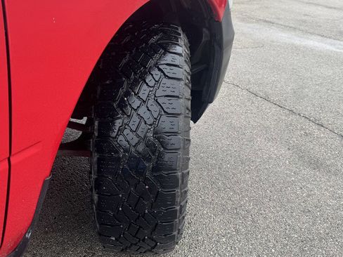 Used 2014 RAM 1500 Tradesman image 11