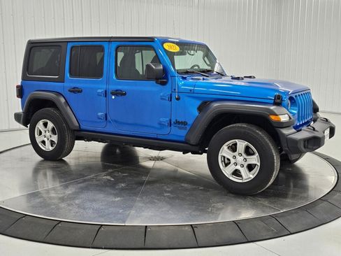 Used 2021 Jeep Wrangler Unlimited Sport AWD/4WD image 7