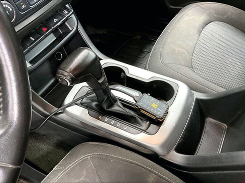 Used 2018 Chevrolet Colorado LT w/ LT Convenience Package AWD/4WD image 17