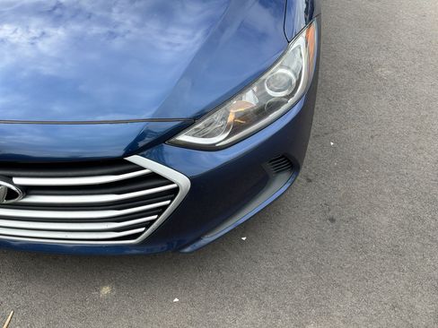 Used 2018 Hyundai Elantra SEL FWD image 6