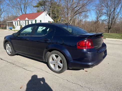 Used 2013 Dodge Avenger R/T w/ Sun/Sound Group image 14