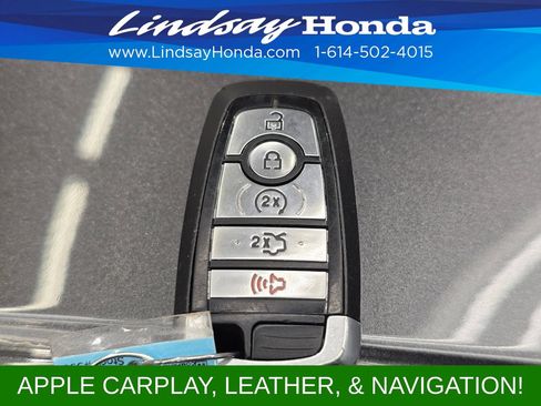 Used 2020 Ford Fusion Energi Titanium FWD image 22