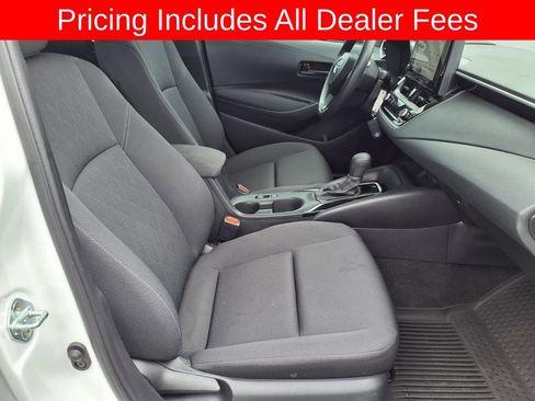 Used 2024 Toyota Corolla LE FWD image 12