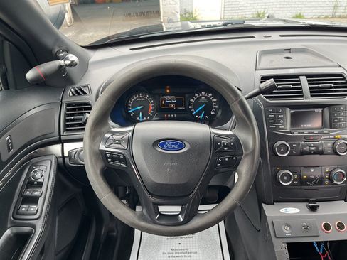Used 2019 Ford Explorer 4WD Police Interceptor image 16