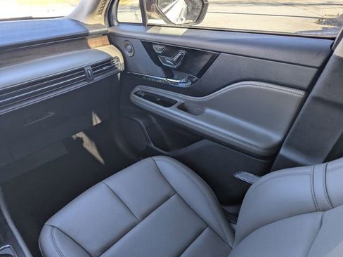 New 2025 Lincoln Corsair Reserve w/ Equipment Group 202A image 15