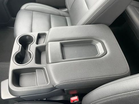 Used 2025 GMC Sierra 1500 SLT image 20