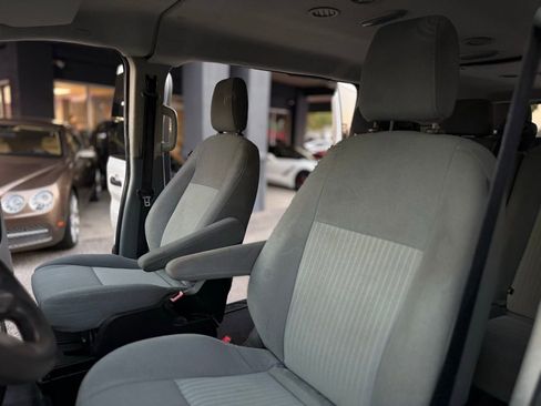 Used 2015 Ford Transit 150 XLT image 19